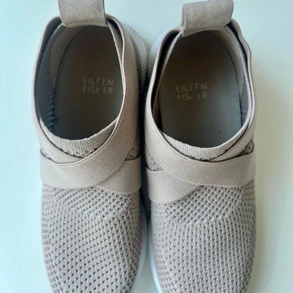 Eileen Fisher Zing sustainable stretch knit sneaker - Picture 8 of 9